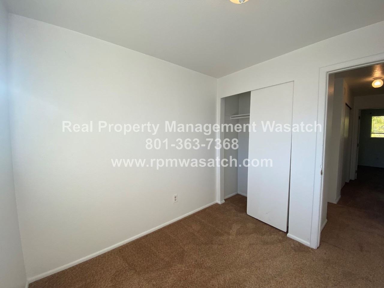 671 E Candlelite Ln - Photo 7 of 21