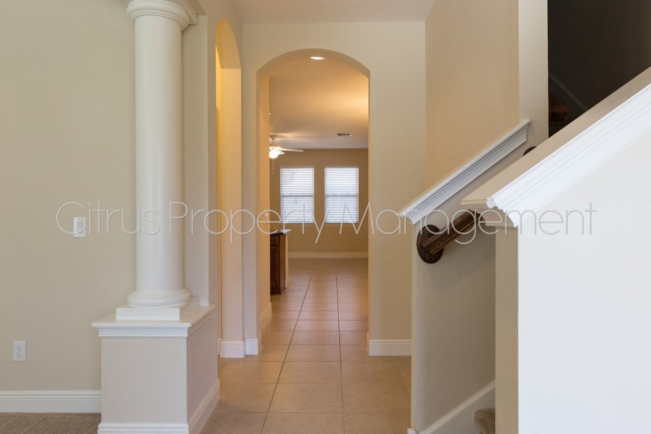 8627 Via Trieste Dr - Photo 3 of 30