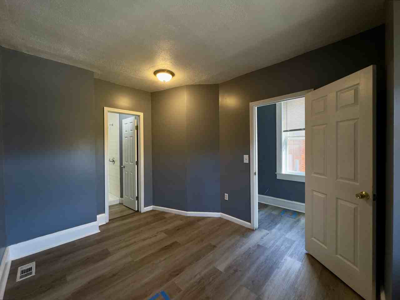 414 East Cold Spring Lane - Photo 3 of 26