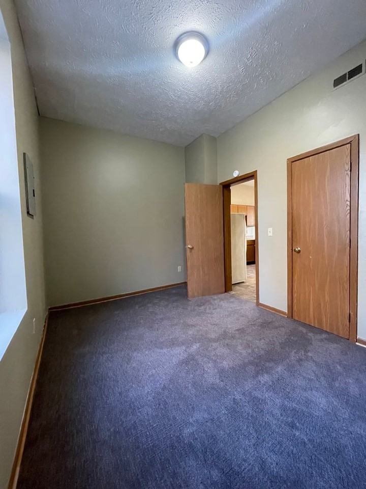 N 29th Street Apartment Homes - Photo 7 of 14