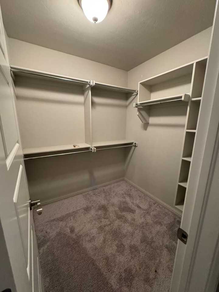 5709 Asheville Way - Photo 5 of 31