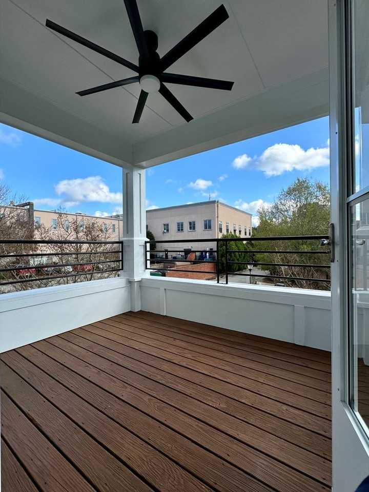 701 Copperline Dr - Photo 4 of 8