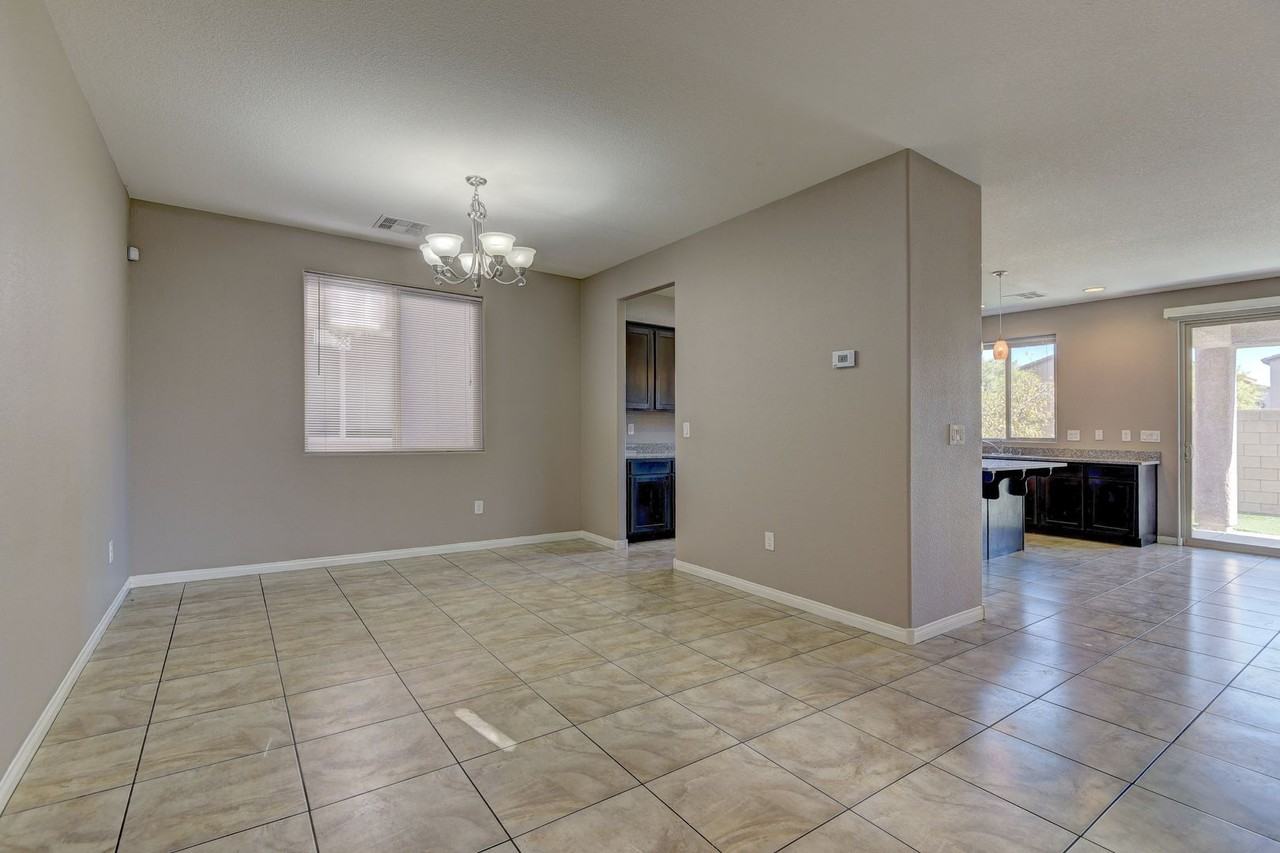 8012 Baltimore Ohio Ct - Photo 2 of 18