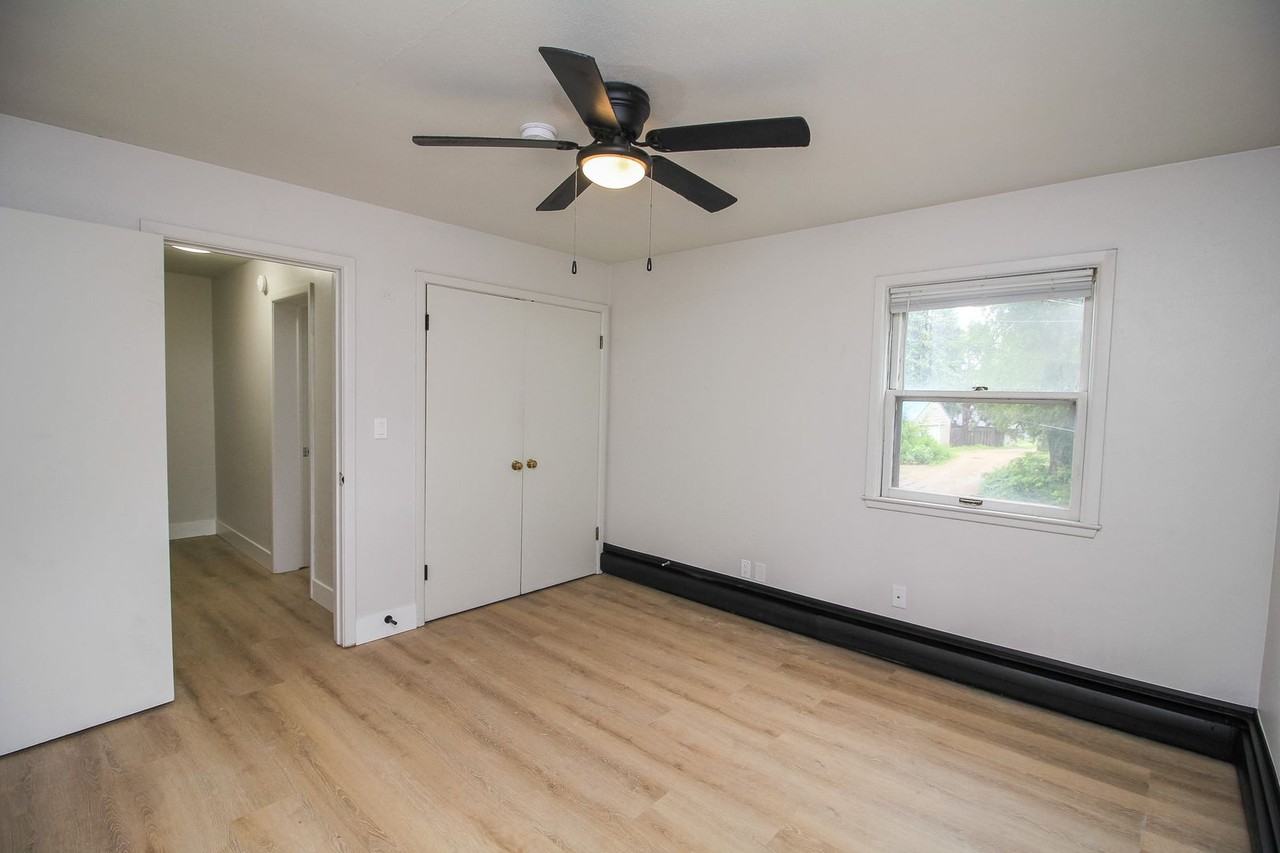 Uptown Flats - Photo 6 of 12