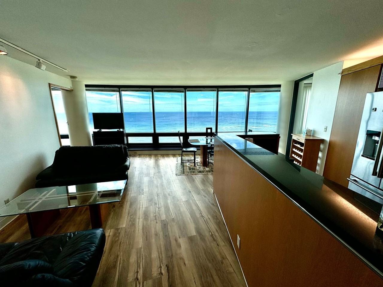 1330 Ala Moana Blvd #3403 - Photo 3 of 19