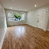 2822 N Hamlin Ave - Photo 1 of 1