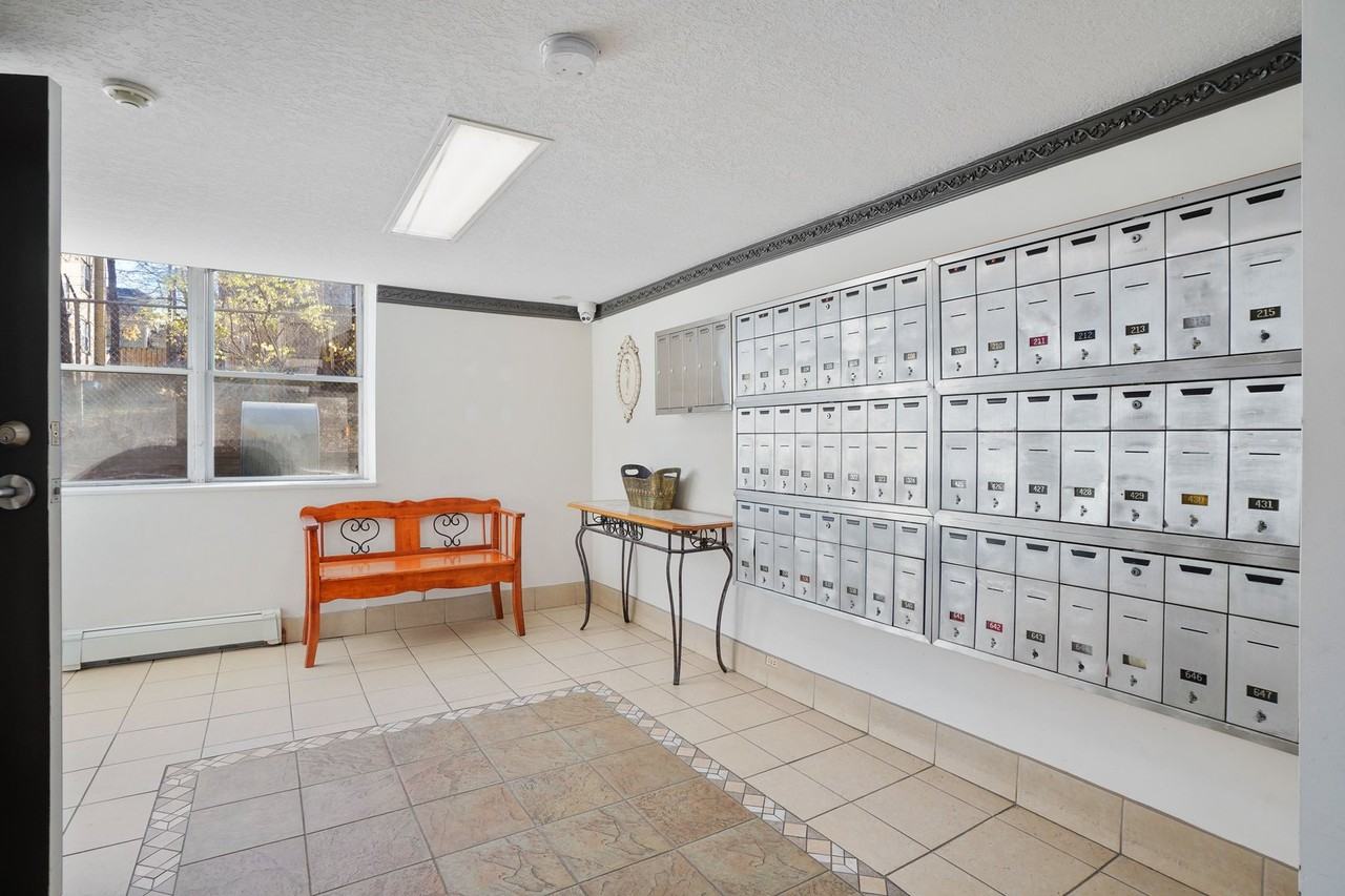 75 High St - Photo 3 of 19