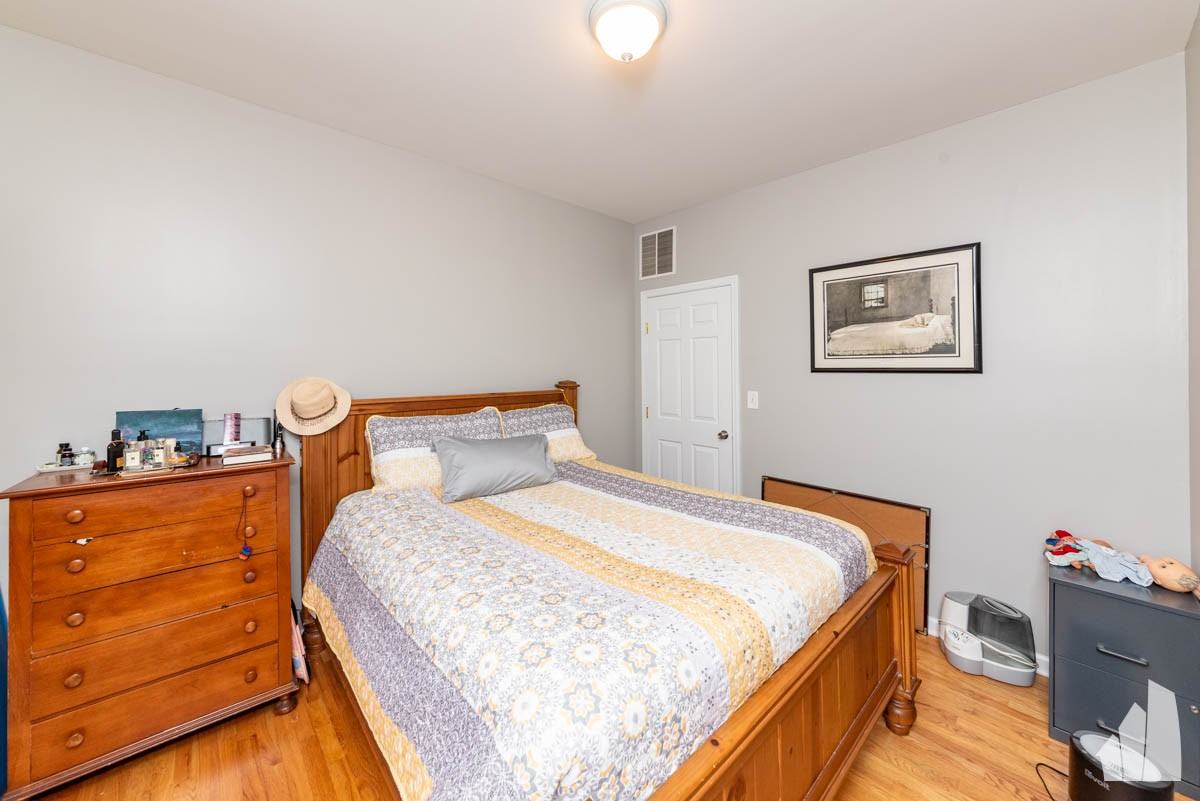 3906 W Belmont Ave #1 - Photo 7 of 13