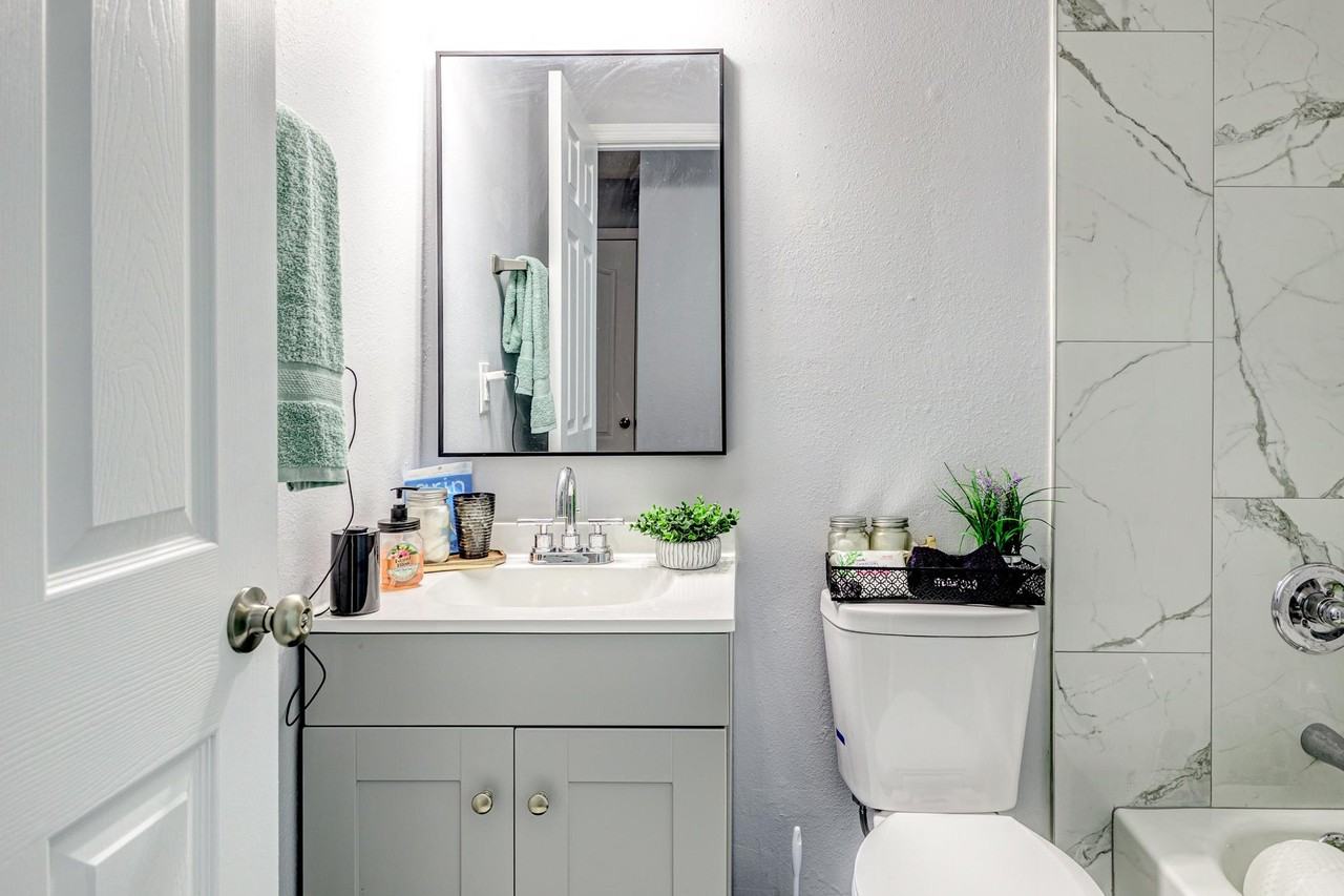 Ivory Ln - Photo 3 of 18