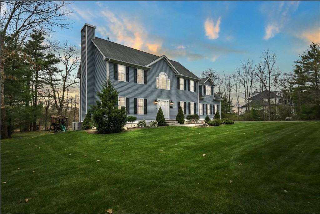 15 Pine Meadow Rd - Photo 2 of 21