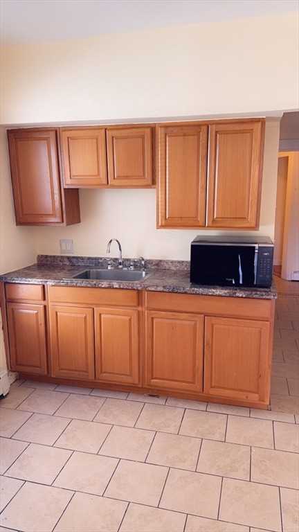 17 Barstow St Unit 1 - Photo 2 of 8