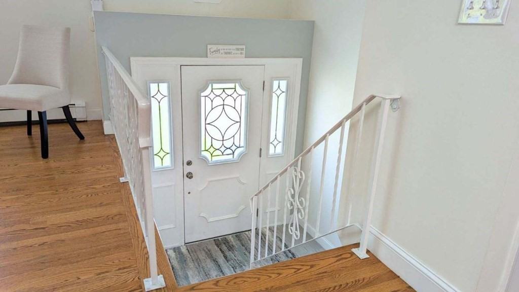 230 Totten Pond Rd - Photo 2 of 17