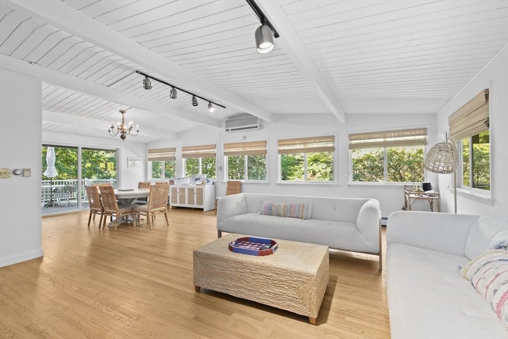 33 Nemasket Rd Unit 0 - Photo 2 of 32