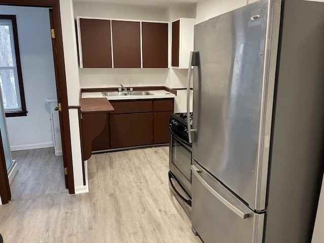 9 N Common St Apt 4 - Photo 2 of 14