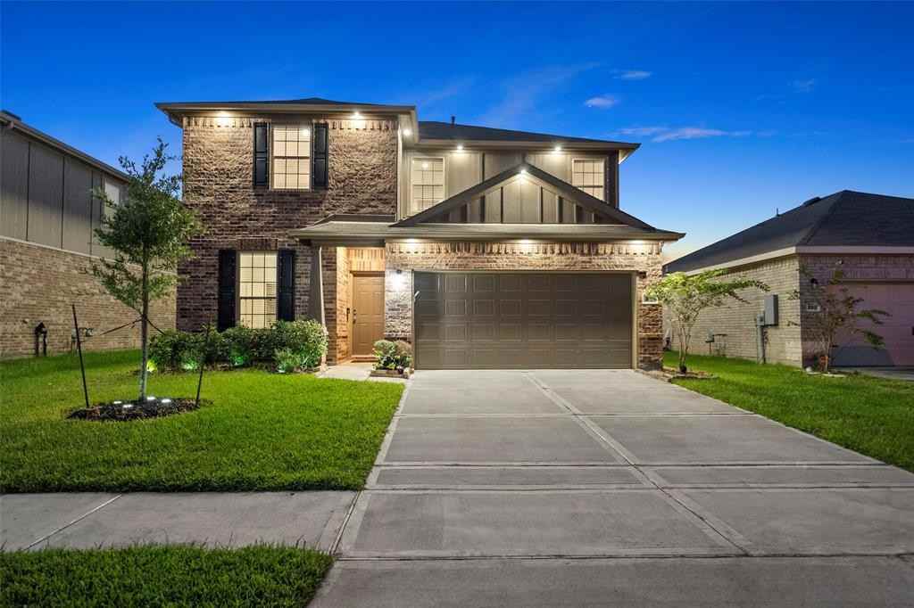 321 Lippizan Dr - Photo 2 of 36