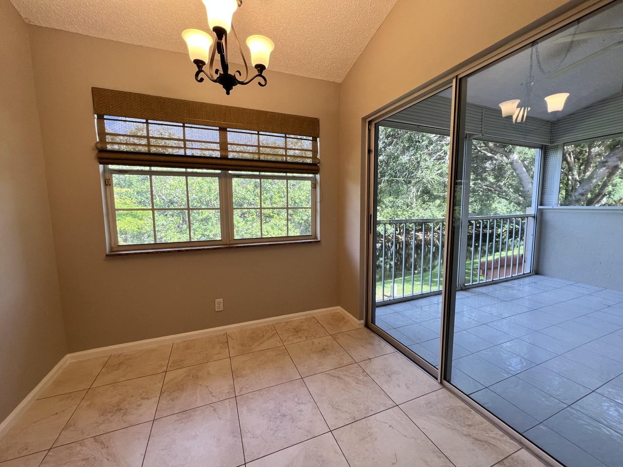 17270 Boca Club Blvd - Photo 3 of 28