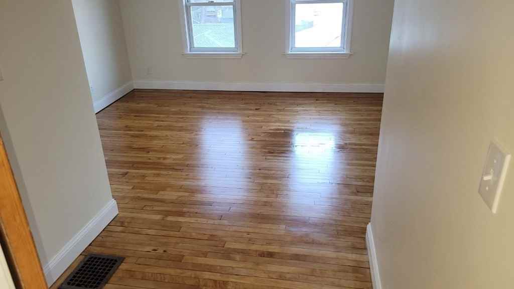 80 Sargent St Unit 2 - Photo 3 of 10