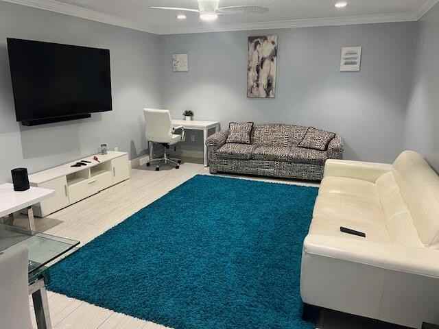 761 Park Ave - Photo 2 of 16