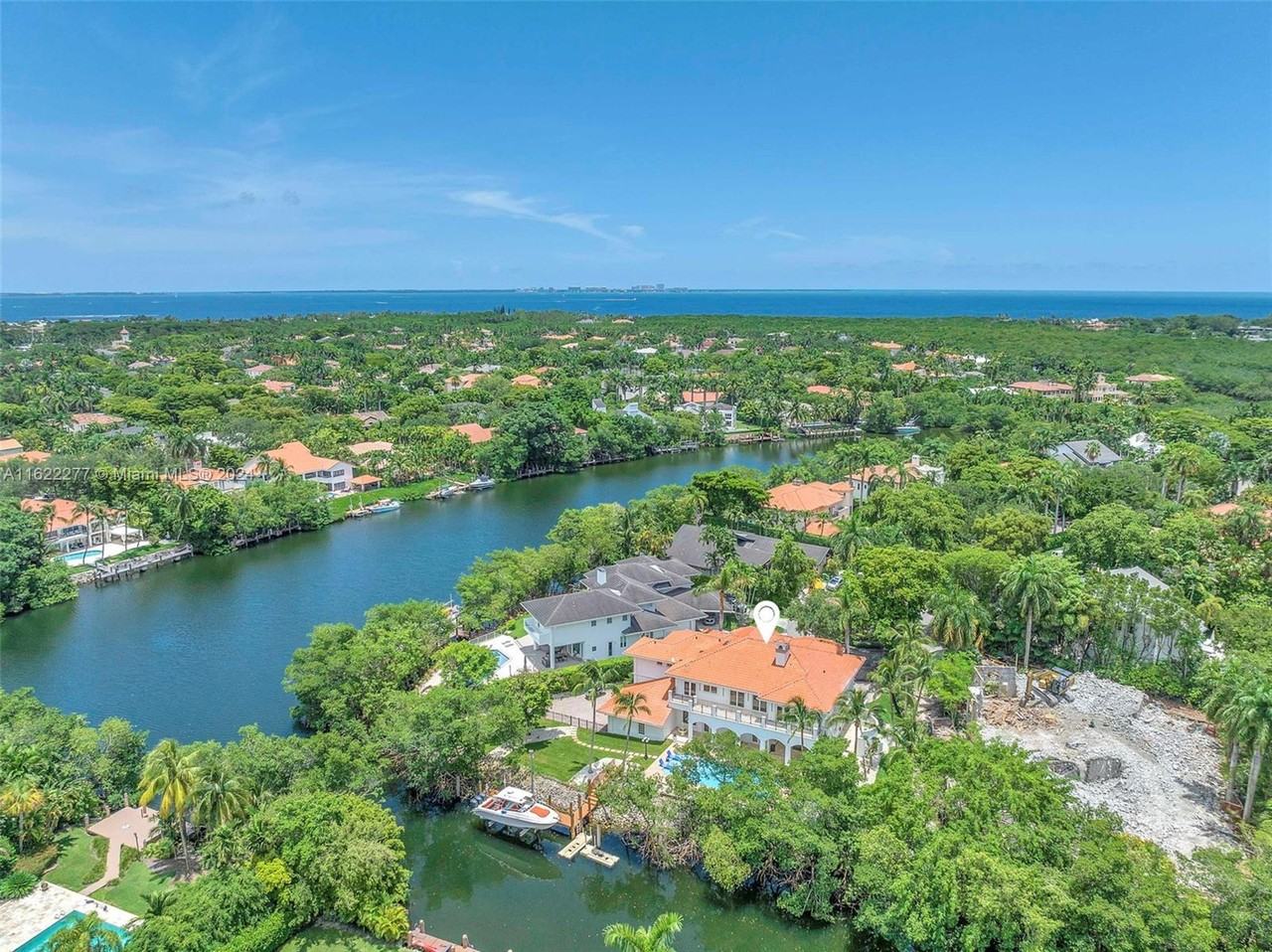 200 Costanera Rd - Photo 3 of 50