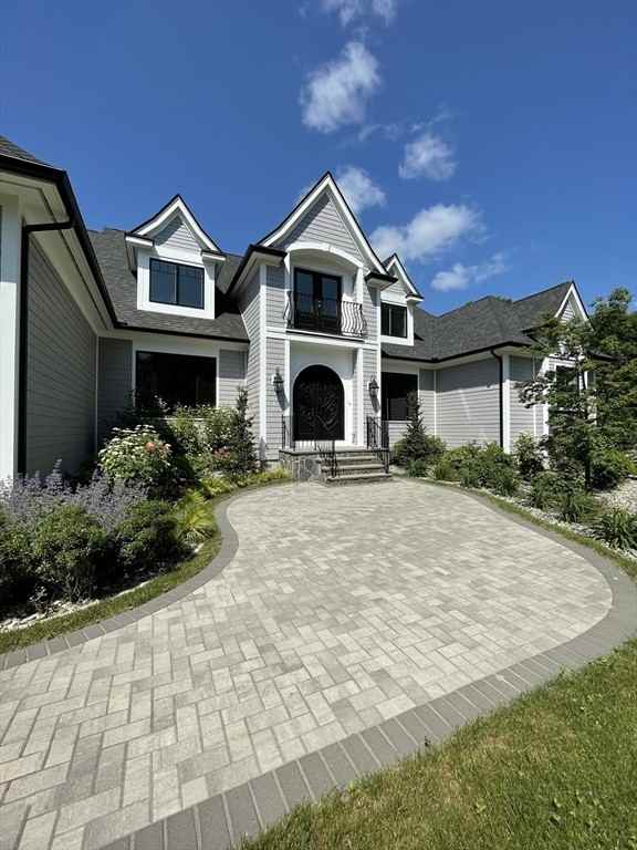 18 Keeney Pond Rd - Photo 3 of 34