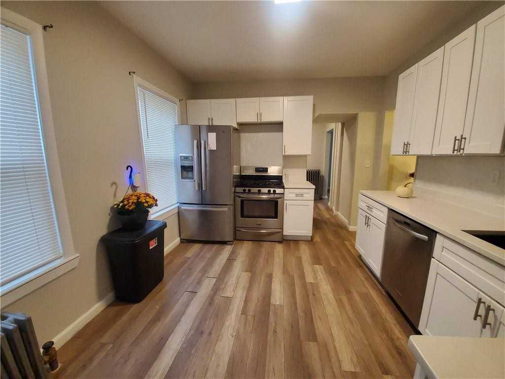 28 Carver St - Photo 3 of 24