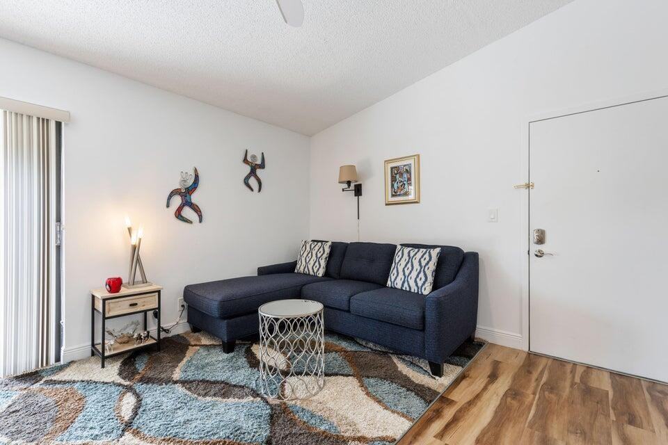 15449 Lakes Of Delray Blvd