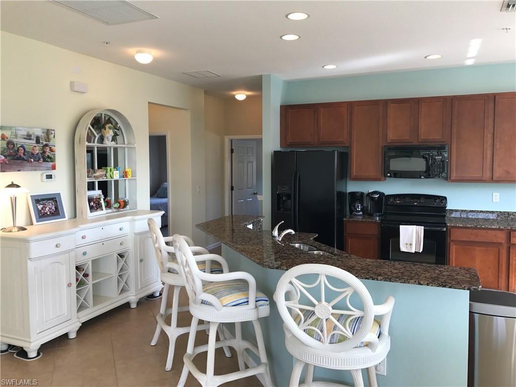 3783 Pino Vista Way Unit 201 - Photo 3 of 23