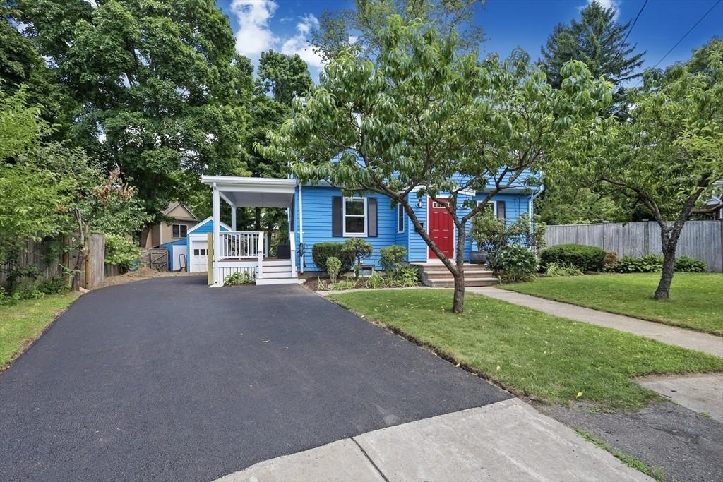 21 Angier Cir - Photo 2 of 40