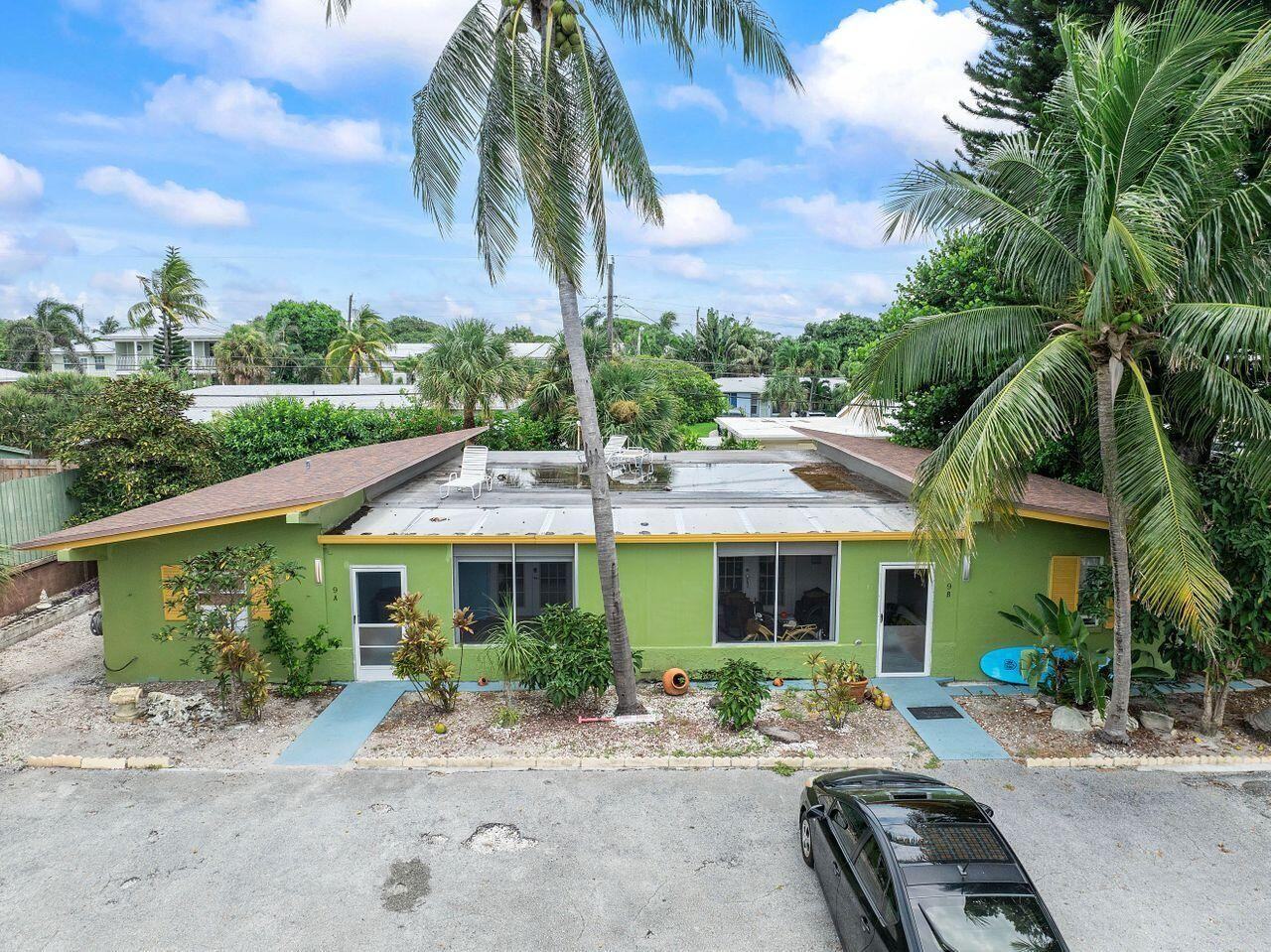 9 Sailfish Ln - Photo 2 of 12