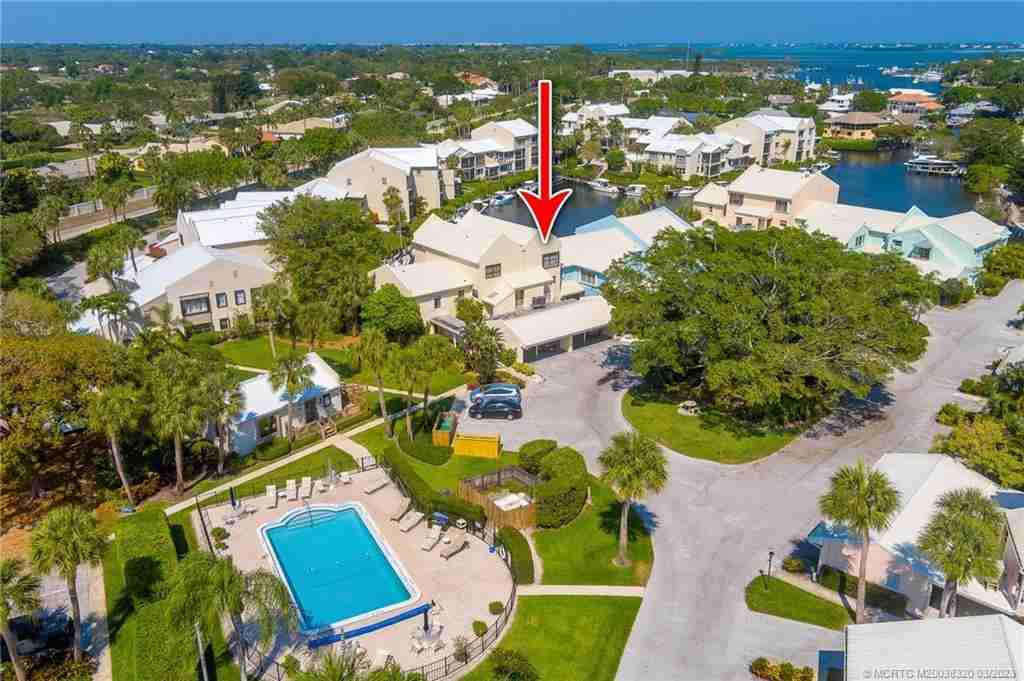 3901 Se Saint Lucie Blvd Apt 30 - Photo 2 of 50