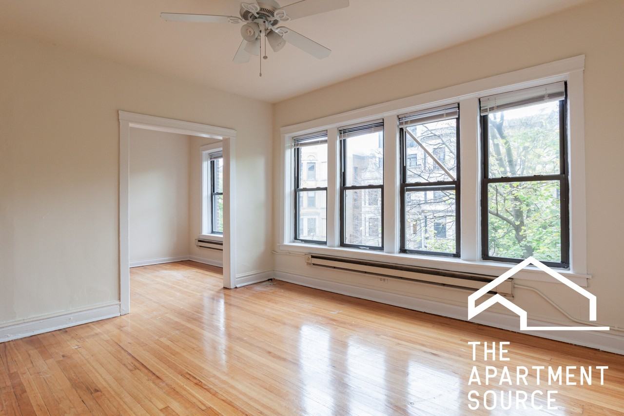 N Fremont St #E1 - Photo 4 of 11