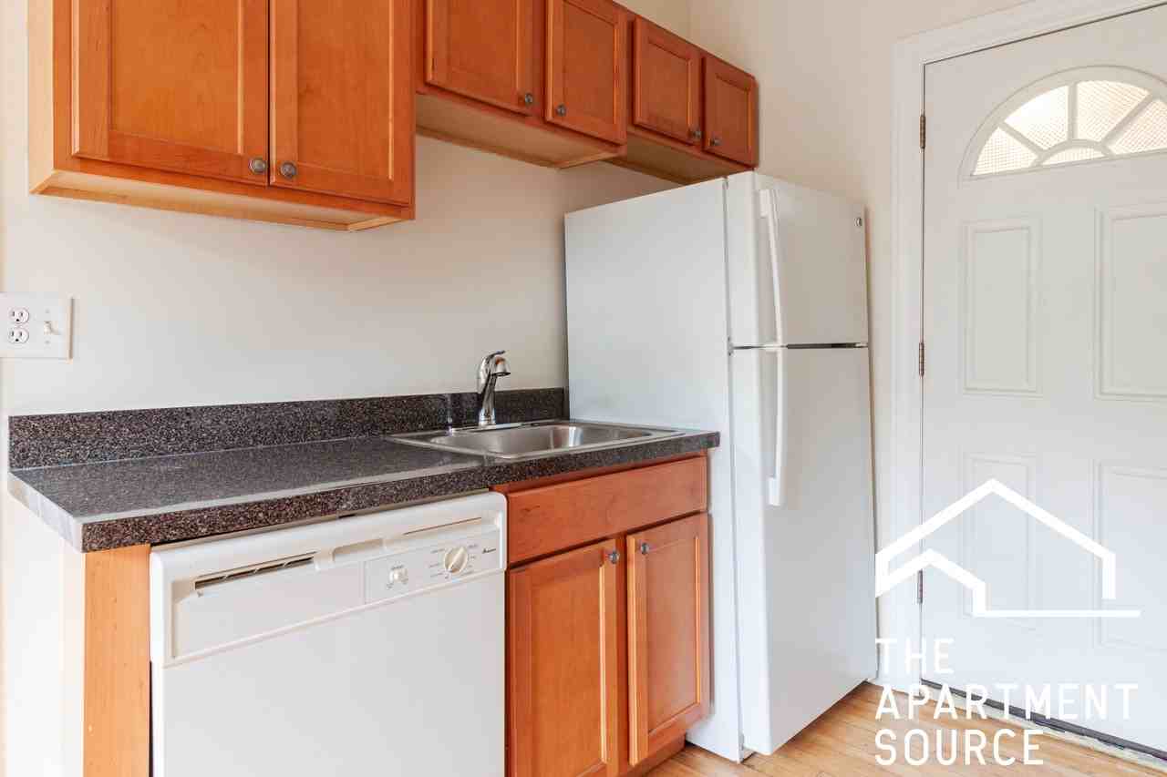 N Fremont St #E1 - Photo 2 of 11