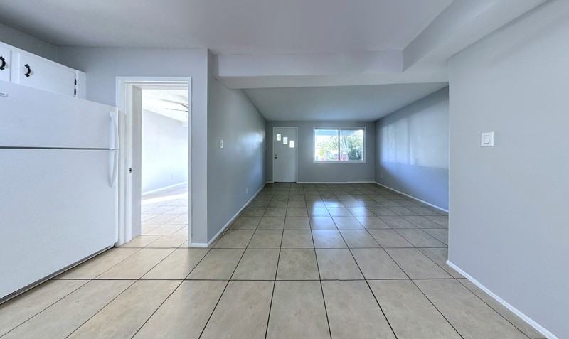 10548 112th Ave - Photo 7 of 35