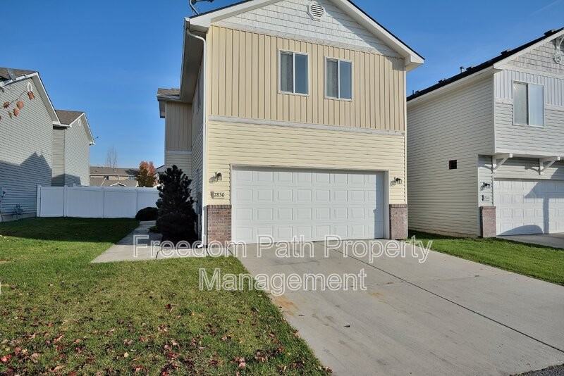 7830 N Mather Ct - Photo 2 of 26