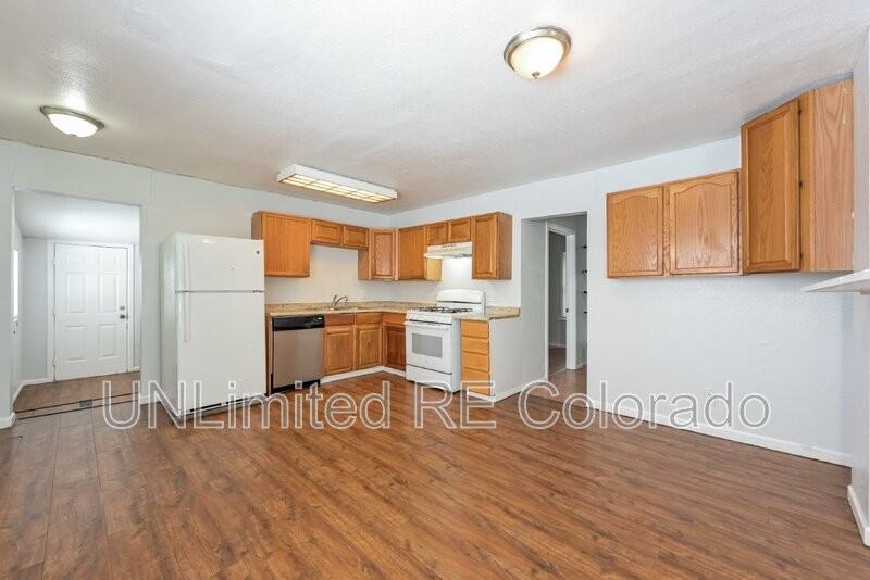 6601 Knox Ct #A - Photo 5 of 16