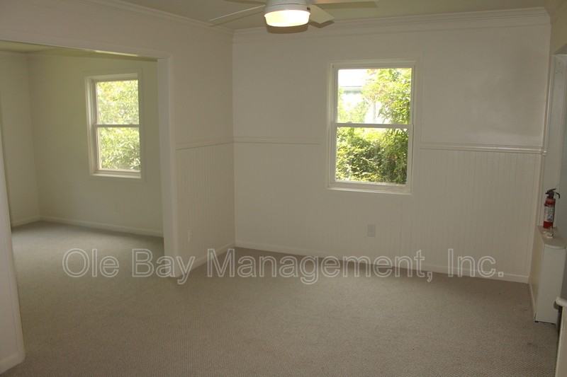 114 Tally Ct W - Photo 2 of 8