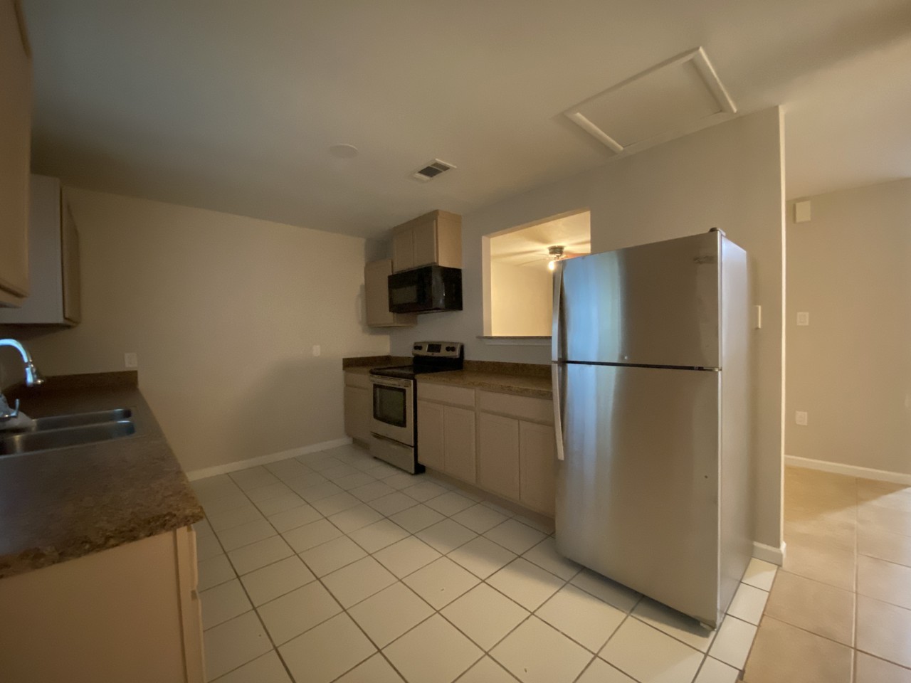 203 Greenlawn Ave - Photo 2 of 6