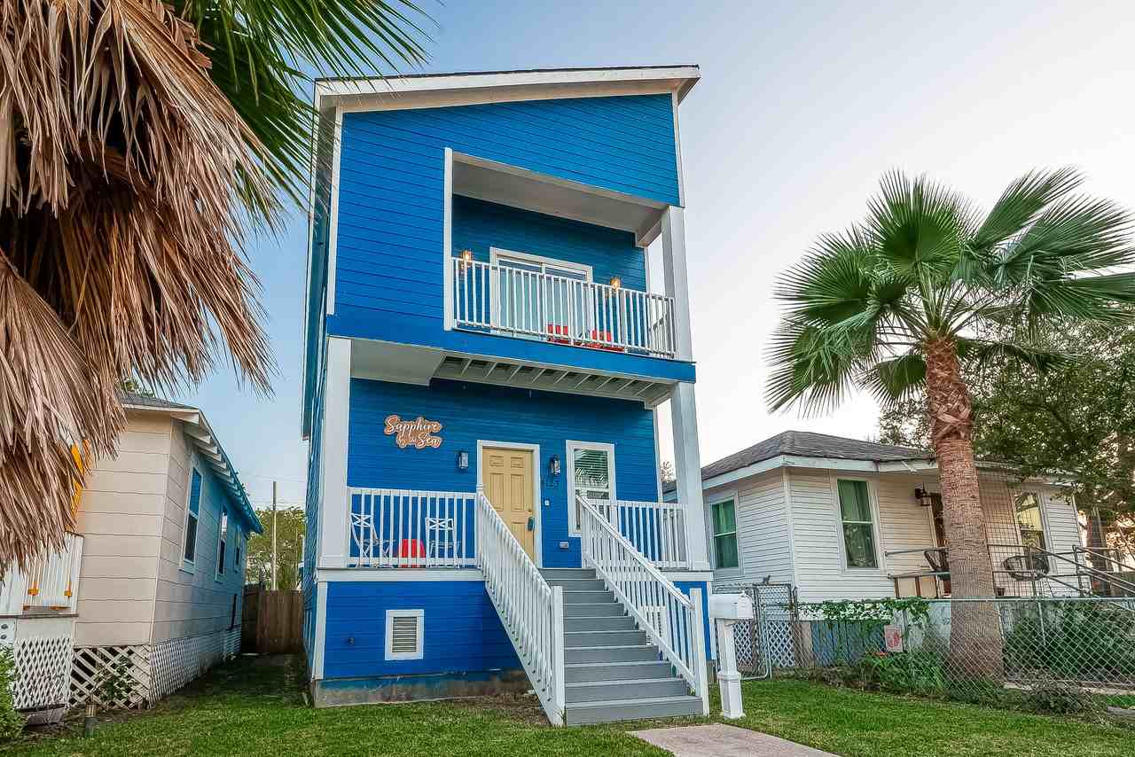 4123 Avenue M 1/2 - Photo 3 of 46