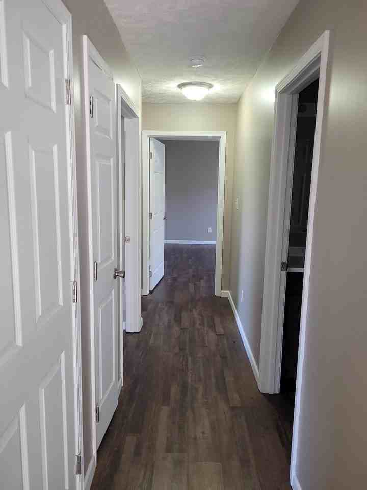1208 Phillips St - Photo 3 of 14