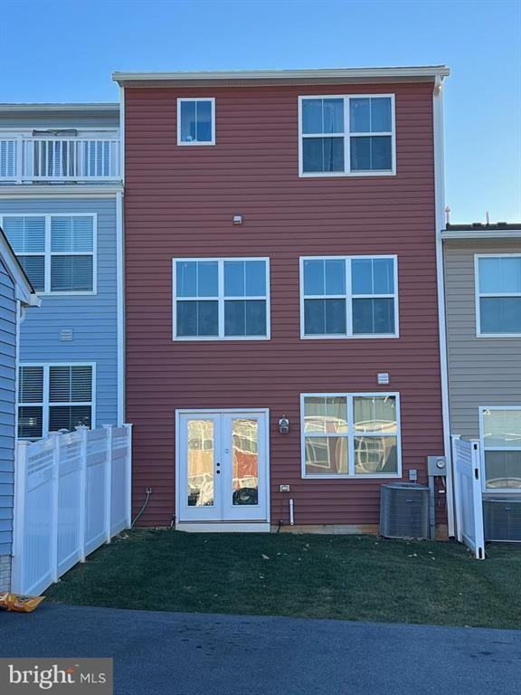 1311 Marsalis Pl - Photo 2 of 2