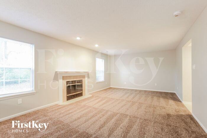 2614 Cooper Pointe Cir - Photo 3 of 15