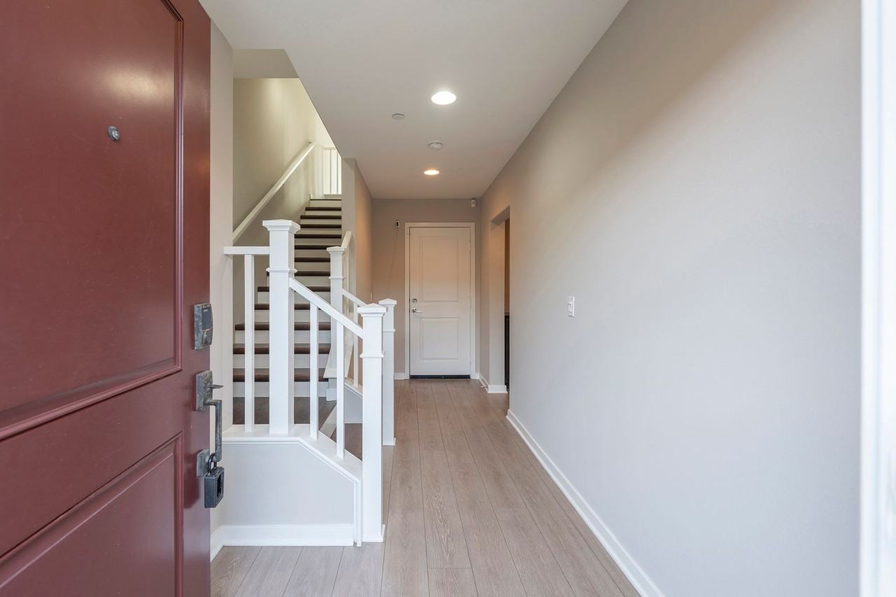 1 Jenkins Dr - Photo 2 of 37