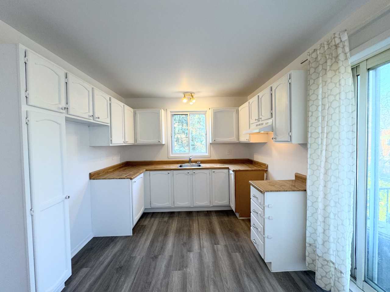 5625 Rue Monsabré - Photo 2 of 13