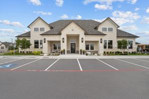 featured image of 865 Limmer Loop