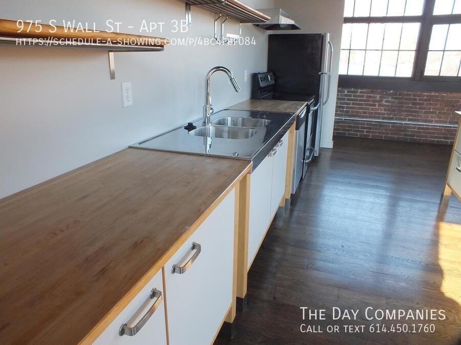 975 S Wall St #3B - Photo 3 of 10