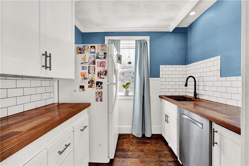 145 Market St #1 - Photo 2 of 11