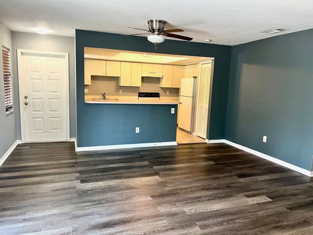 715 Se 47th St ##5 - Photo 2 of 11