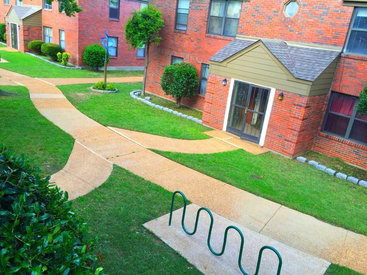 Eleven60 Apartments - Photo 3 of 20