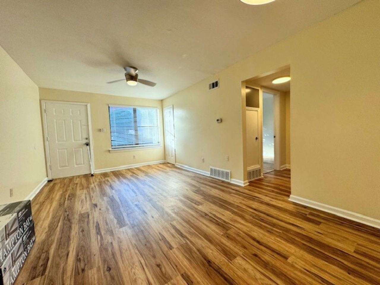 Eleven60 Apartments - Photo 5 of 20