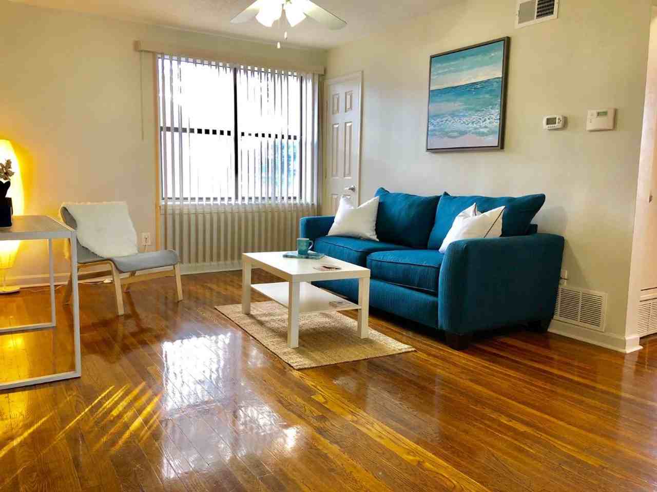 Eleven60 Apartments - Photo 6 of 20